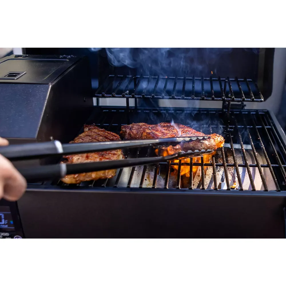 Pit Boss PB150PPG Competition Series Portable 150 Pellet Grill - Image 3