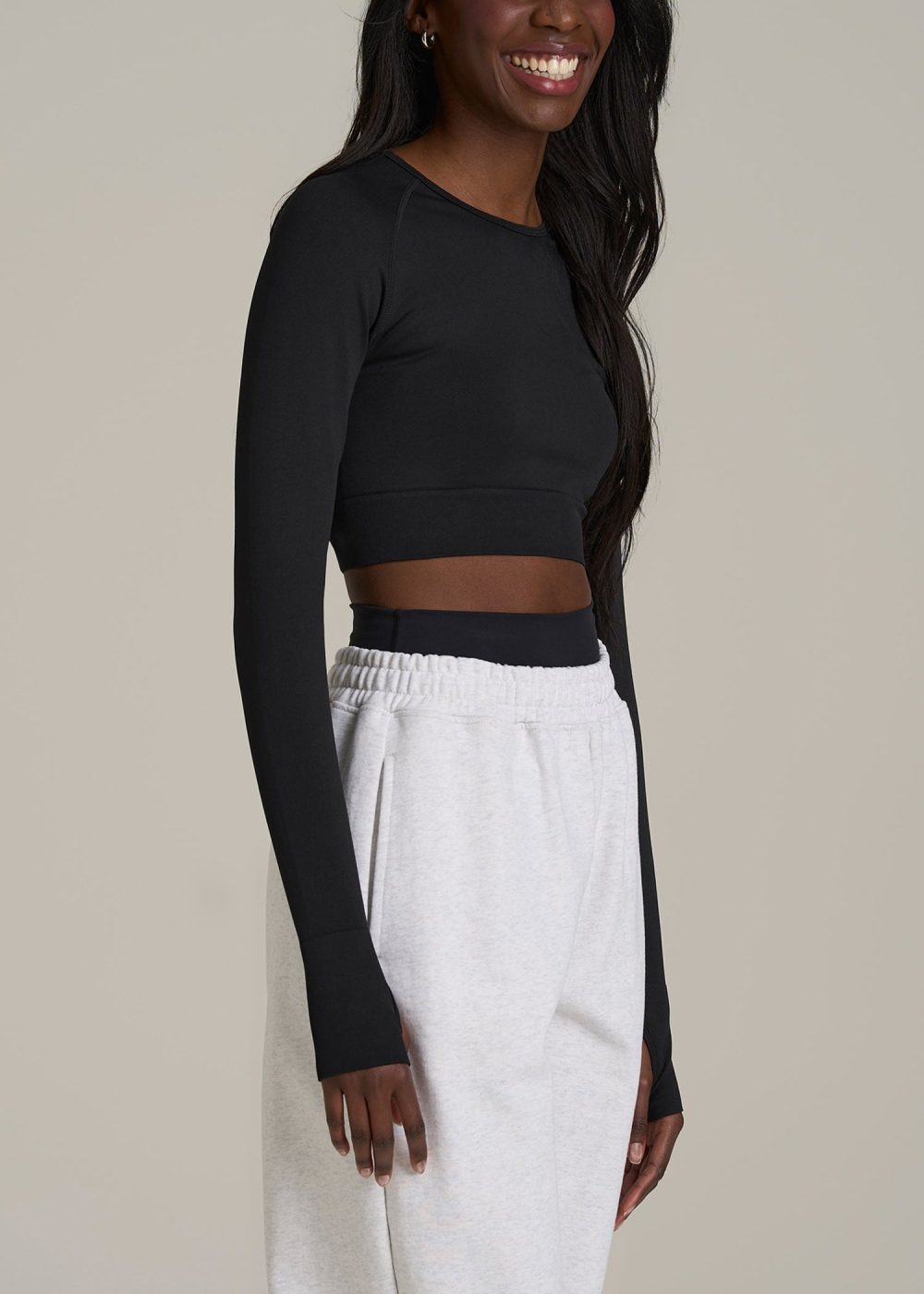 Compression Long Sleeve Cropped Training Top for Tall Women in Black - Image 3