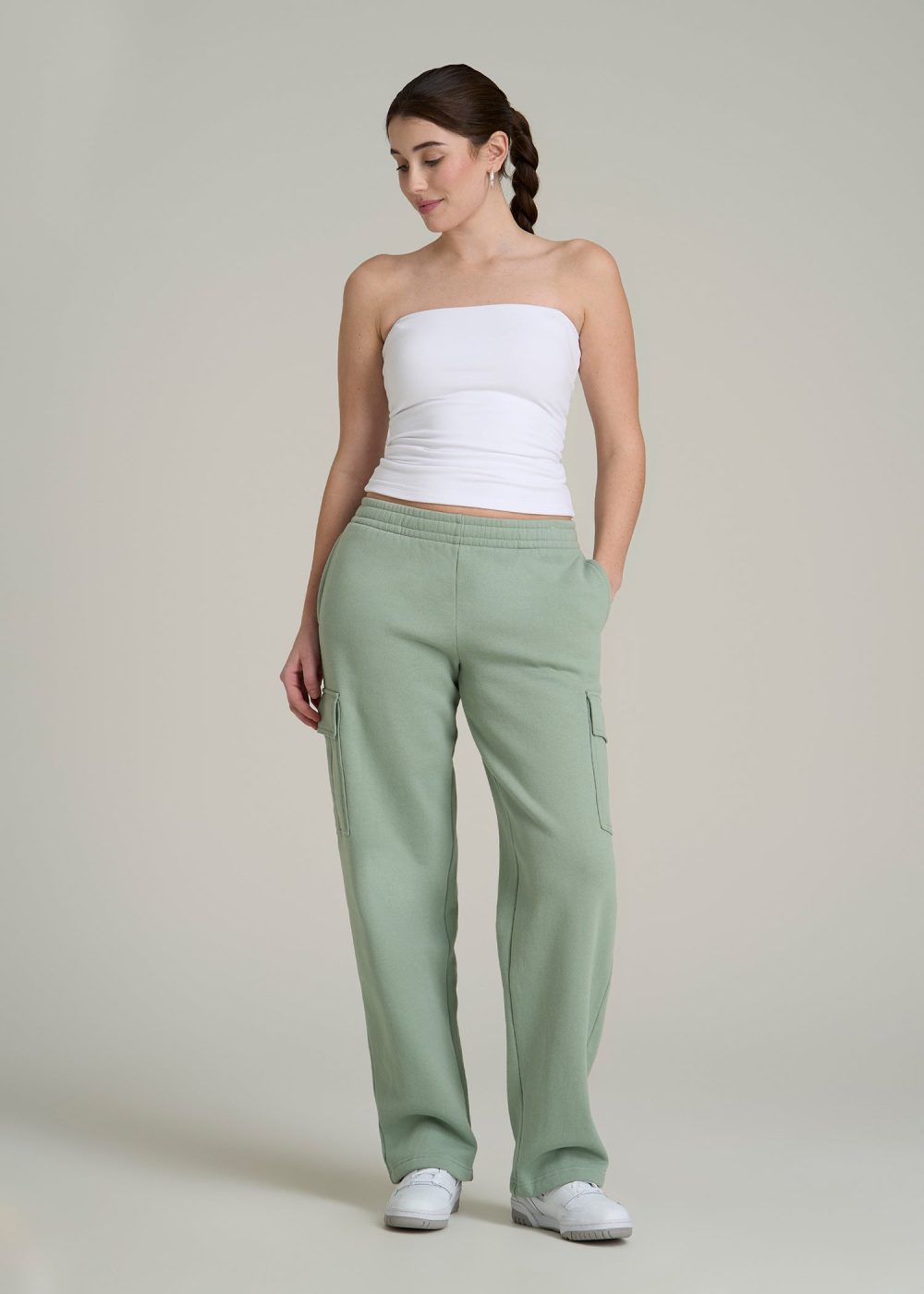Mid Rise Cargo Fleece Sweatpants for Tall Women in Seagrass - Image 4