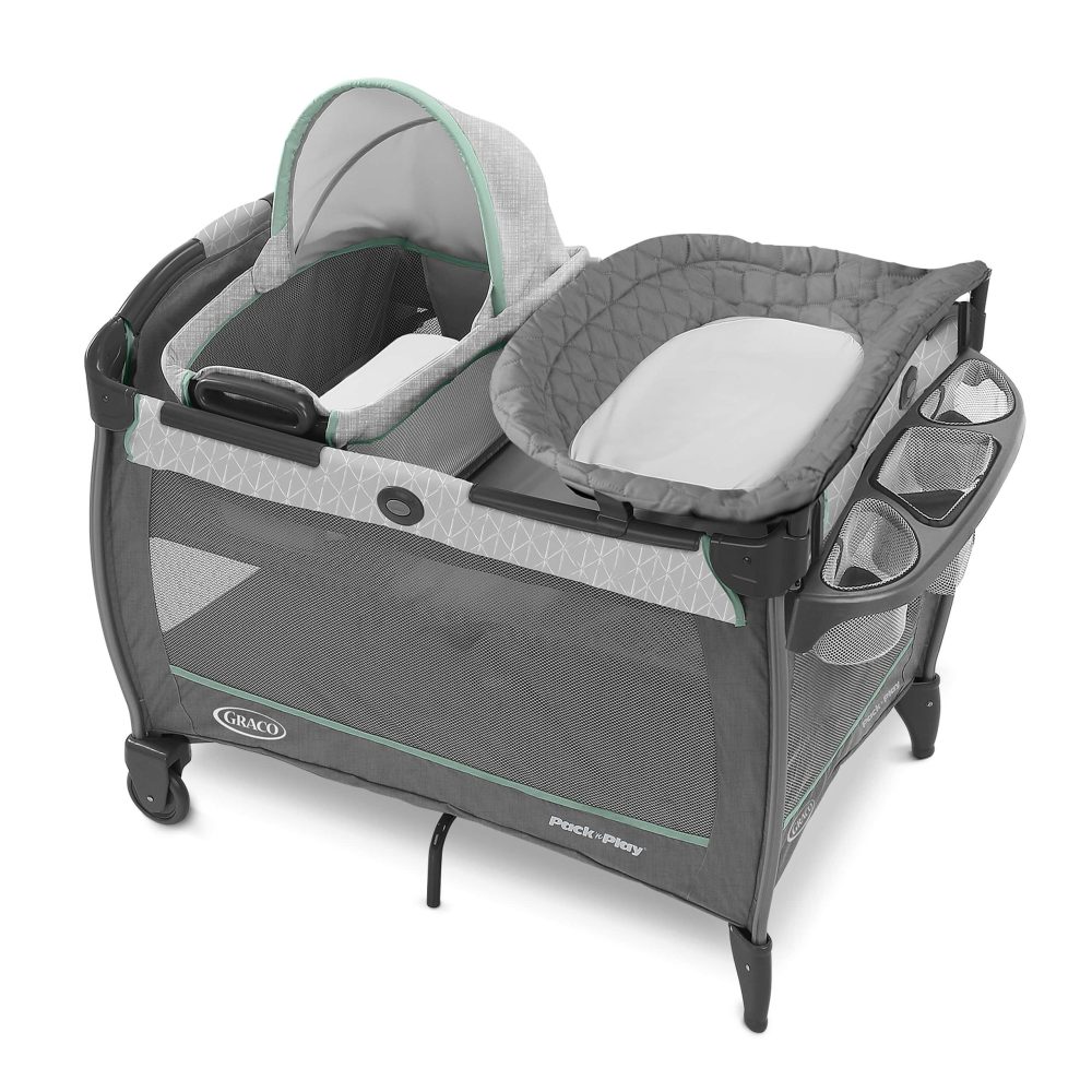 Graco Pack  n Play Close2Baby Bassinet Playard   Derby